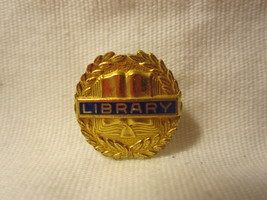 Vintage Library Club Gold Pin: Gold Book w/ Blue - £6.27 GBP