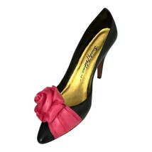 Just the Right Shoe La Rosa Miniature Pump by Beverly Feldman 2000 - $16.65