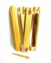 5 Piece 12 inch Weaving Shuttles, with up and Stick Needle - £21.28 GBP