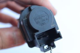 2006 VOLVO V50 BRAKE PEDAL LIGHT SENSOR SWITCH K4233 image 9