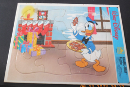 Walt Disney Frame Tray Puzzle Donald Duck Christmas Cookies Interlocking - £10.21 GBP