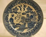 Blue Willow Luncheon Plate Marked Japan Discontinued Pattern 9-5/8&quot; - £17.11 GBP