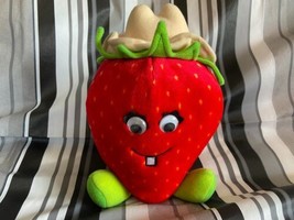 Vintage Del Monte 1988 Country Yumkin 10&quot; Plush Strawberry Googly Eyes Stuffed - £20.80 GBP