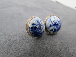 Blue Delft Sterling Silver Screw Back Earrings Windmill Design Porcelain Domes - £8.00 GBP