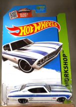 2015 Hot Wheels #231 HW Workshop-Muscle Mania &#39;69 CHEVELLE SS 396 White w/MC5 Sp - £10.57 GBP