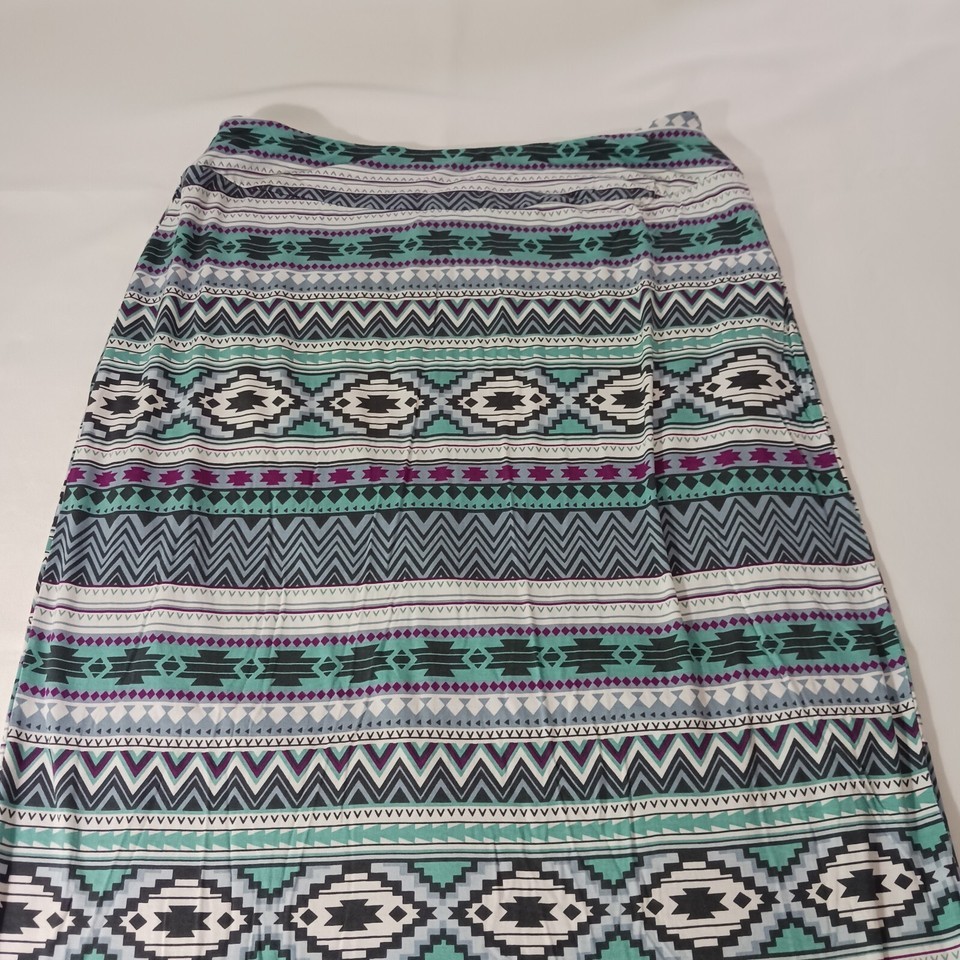 CATO RN#37080 Women's Green Multicolor Geometric Elastic Waist Long Skirt 14/16W Item image 6