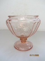Vintage Pink Depression Floral Design Pedestal Candy Dish - £7.98 GBP