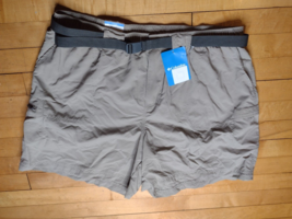 NWT Columbia Sandy River Belted Cargo Short Women&#39;s Size 1X, 6&quot; Inseam NEW - £19.65 GBP