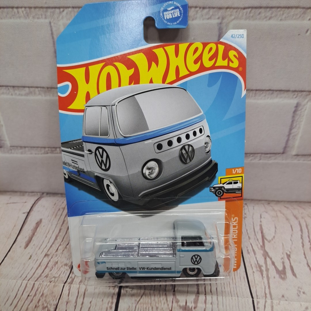 Hot Wheels 2024 HW Hot Trucks Volkswagen T2 Pickup #1/10 #42/250 - $5.95