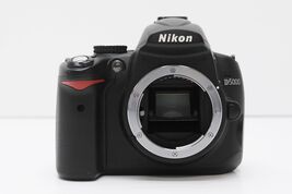 Nikon D5000 12.3MP Digital SLR Camera (Body Only) image 2