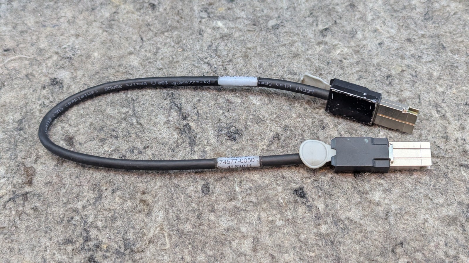 Cisco Molex 37-0891-01 Rev B0 High Speed Stacking Cable 74577-0050 C68 - $7.99