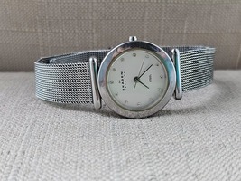Skagen Denmark Women Wrist Watch Quarts Analog Watch Steel Mesh Band Watch - £22.65 GBP