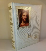 Holy Bible Faux Leather Gold Oversize New American Fireside Family Ed Catholic - £31.77 GBP