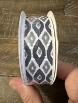 Offray Ribbon 7/8” 9ft - $270.20 MXN