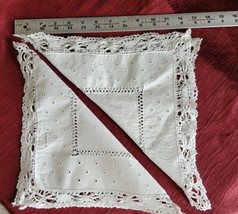 Set of 2 vintage Bobbin Lace trim linen handkerchiefs, bridal wedding hanky - £14.78 GBP