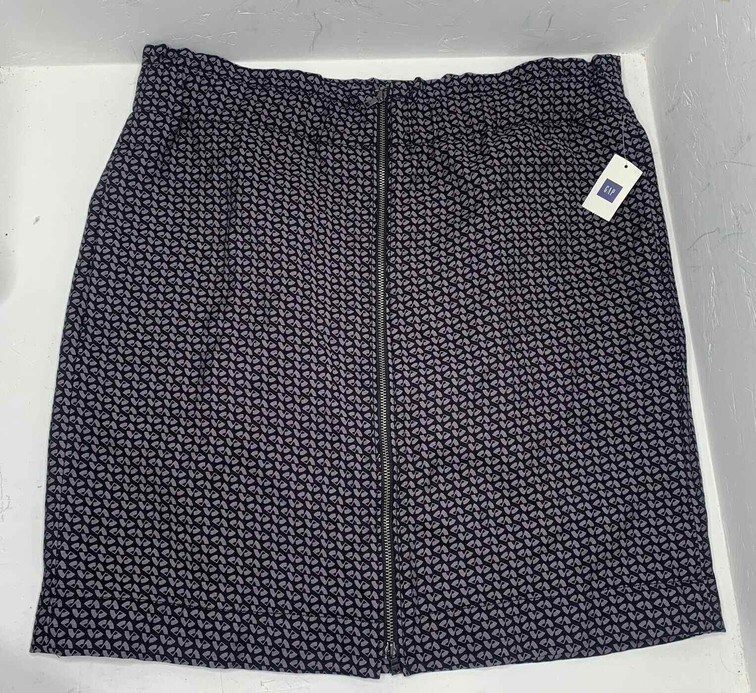Primary image for Gap Women’s Size 14 Black Purple Pencil Straight Zip Up Knee Length Skirt M2