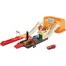 Mattel Disney Pixar Cars Toys, Track Set and Storage with Lightning McQueen Toy  - £39.95 GBP