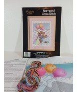 VtG 1989 GOLDEN BEE BEAR AND BALLOONS Rainbow Stamped Cross Stitch Kit O... - €21,31 EUR