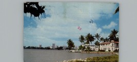 Vintage Typical Miami Residence Scenec Postcard Postmarked 1977 - £3.34 GBP