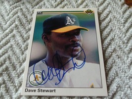 1990 U.D. # 272 Dave Stewart Hand Signed Auto Nm / Mint Or Better !! - £15.63 GBP