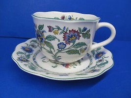 Nikko Oriental Garden 9875 Cup And 4 Saucers In Excellent Condition - £11.97 GBP