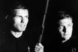 Kent Mccord Holding Shotgun Close Up Portrait Martin Milner Adam-12 24x18 Poster - £18.71 GBP