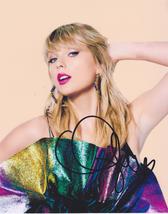 Signed TAYLOR SWIFT PHOTO with COA Autographed - $3,754.01 MXN