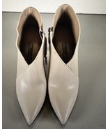 Prada Leather Beige Nude Ankle Boots Booties Size EU 35 Women&#39;s New with... - $1,853.91 MXN