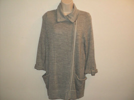 Design History Size M Cardigan Sweater Heather Gray Offset Opening Front Zip - £12.86 GBP