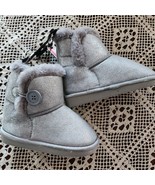 Kidgets ~ SILVER ~ Faux Fur ~ Mid-Calf ~ Toddler Girls&#39; Size 9 ~ Lined B... - $22.44