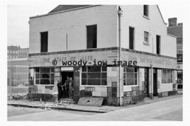 pu0047 - The Staff of Life Pub demolition , Doncaster , Yorkshire print 6x4 - $2.95