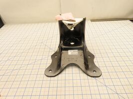 Ford DC3Z-5775-A Rear Spring Shackle Hanger Bracket - $817.81 MXN