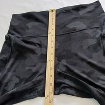 Lululemon Women's High-Rise Black Camo Leggings Measured Sz 10 (30"×23.5") image 7