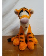 Tigger Plush Winnie The Pooh 14” Walt Disney World Soft &amp; Fuzzy - $183.23 MXN
