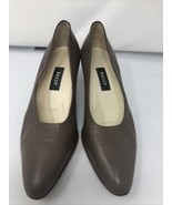 Bally Leather Rosebud 8.5 M Made In Italy. Flaw See Photos  - $67.70 CAD