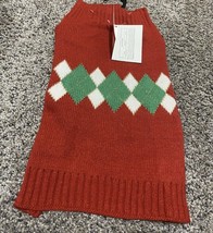 Pet Apparel Medium Holiday Christmas Themed Dog Sweater  Red/ Green / White - £6.15 GBP