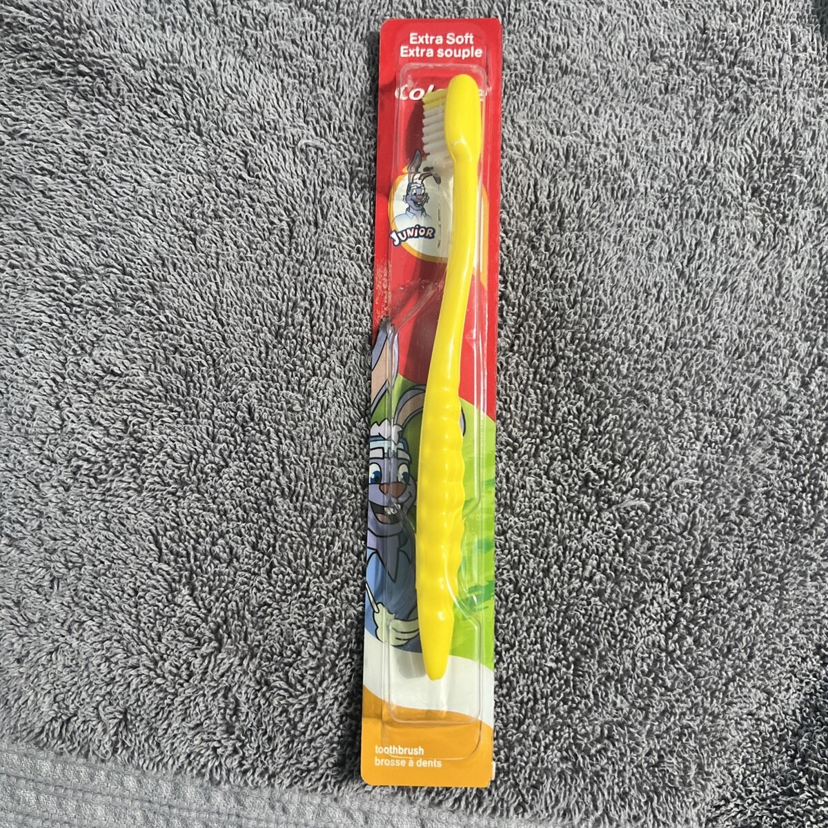 Colgate Junior Extra Soft Yellow Toothbrush