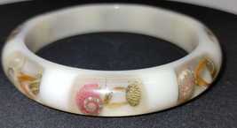 Molded Acrylic Resin White / Translucent Bangle Bracelet - Sea Life Marine - 7.5 - £19.75 GBP
