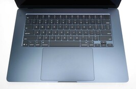 Apple MacBook Air 15" M4 Chip 16GB RAM 512GB SSD Midnight MW1M3LL/A image 3