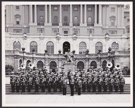 US Marine Band 8x10 Photo A406683 - Band on Steps of U.S. Capitol, 1958 - £15.78 GBP