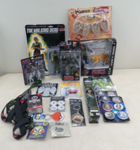 Lot Gaming Anime Pop Culture Comic Convention Walking Dead &amp; More Collectibles - £26.30 GBP