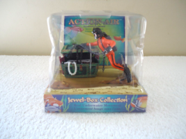 " Nip " Pen Plax Treasure Diver Aquarium Ornament " Great Gift Item " - £14.59 GBP