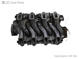 Intake Manifold For 10-14 GMC Yukon  5.3 25383922 4WD - $148.45