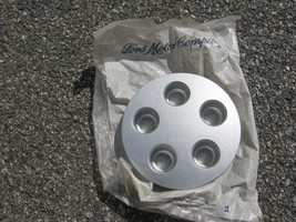 One NOS factory 1992 to 1995 Ford Taurus alloy wheel center cap hubcap - $23.07