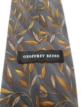 Geoffrey Beene Tie ~ Paisley/Leaf Design ~ 100% Silk - $7.92