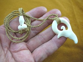 (J-Whale-2) white WHALE TAIL aceh bovine bone PENDANT Necklace whales tails - £13.78 GBP