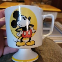 Mickey Mouse Disney Vintage 1970&#39;s Pedestal Coffee Mug Tea Cup - C3 - £9.38 GBP
