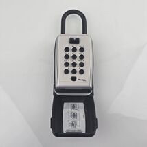 Master Lock 5422D Portable Push Button Key Lock Box – Fully Functional - $14.85