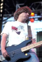 Soul Asylum - Karl Mueller - 8x10 Color Photograph - $294.14 MXN