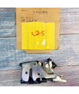 GM 16629716 For Century Aztek Lumina RH Passenger Rear Door Latch Genuin... - $88.25 CAD